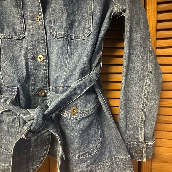 Vintage Old Navy Dark Wash Denim Blue Jean Belted Barn Jacket Size Large EUC - Picture 4 of 8